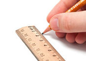 Main thumb hand draws line pencil ruler 17561132